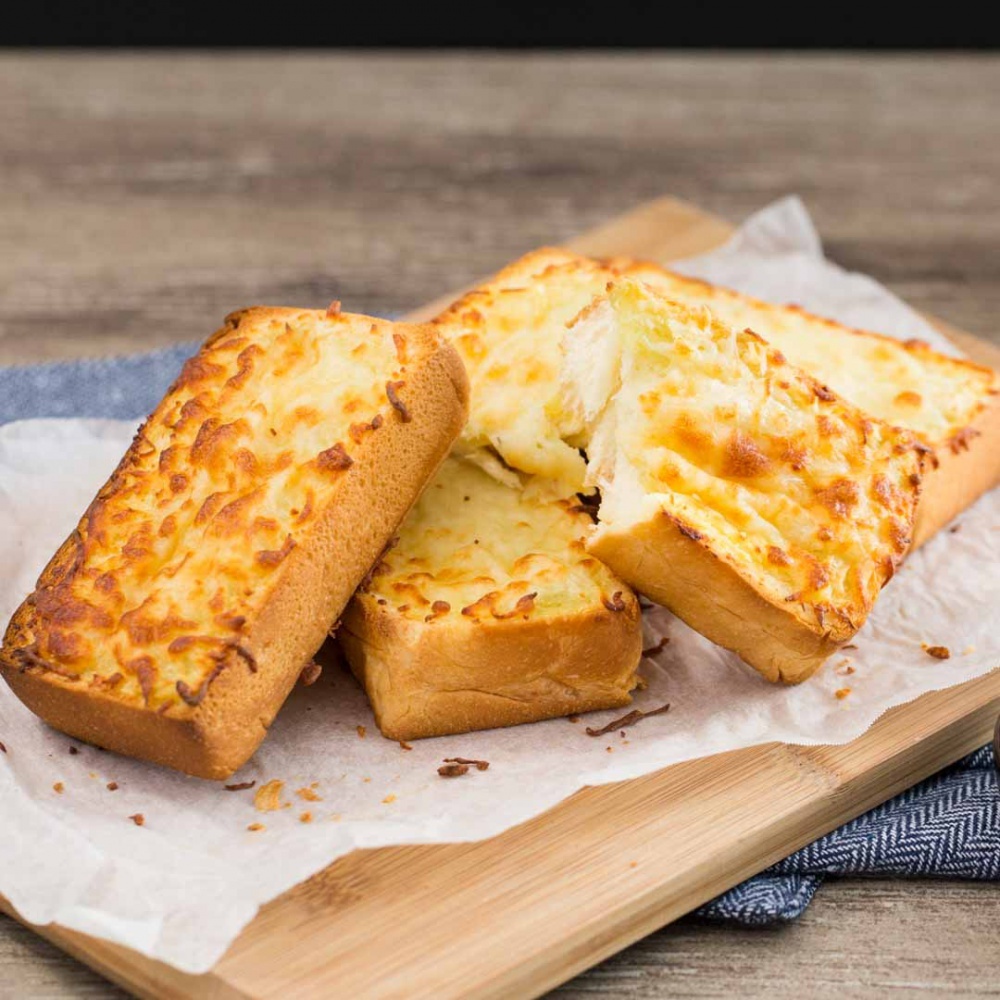 Тостовый хлеб с сыром
